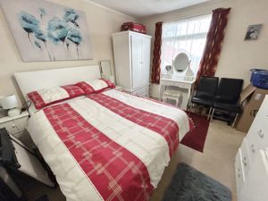 Photo 14- click for photo gallery